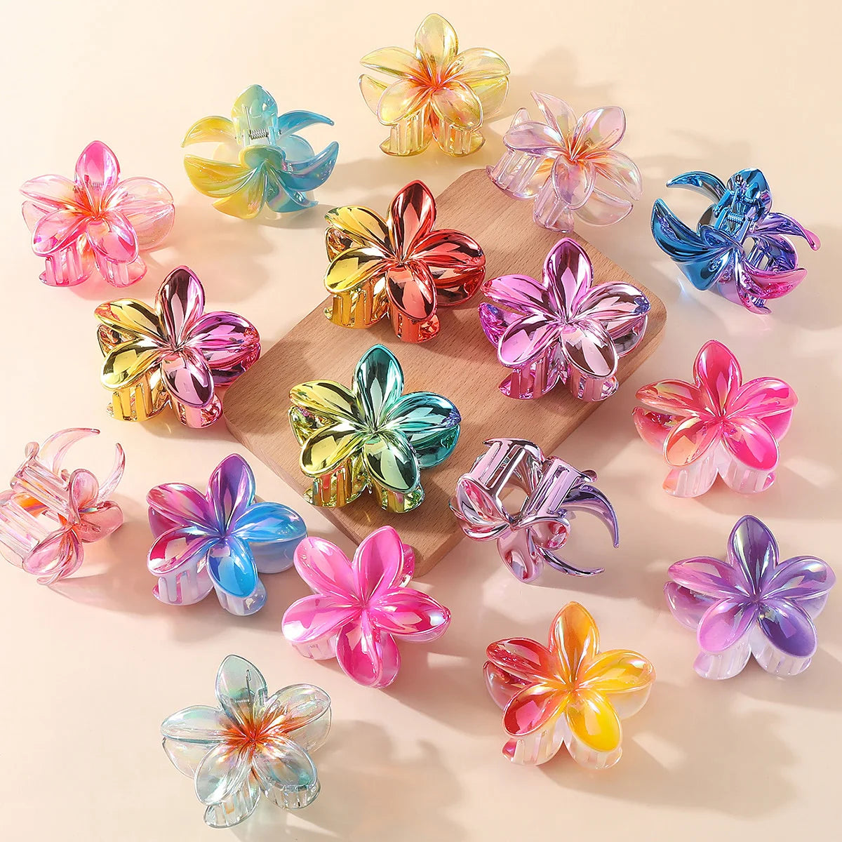 2/4/6pcs Fashion Women Flower Hair Claws Hawaiian Gradient Hair Clips Vacation Beach Style Hairpins Hair Accessories ﻿ Freshtrendingproduct